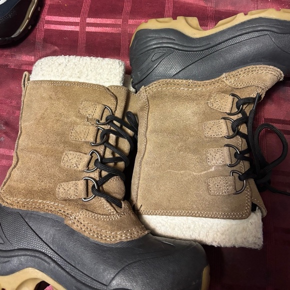 Lands\' End Tan and Black Suede Boots main image 2
